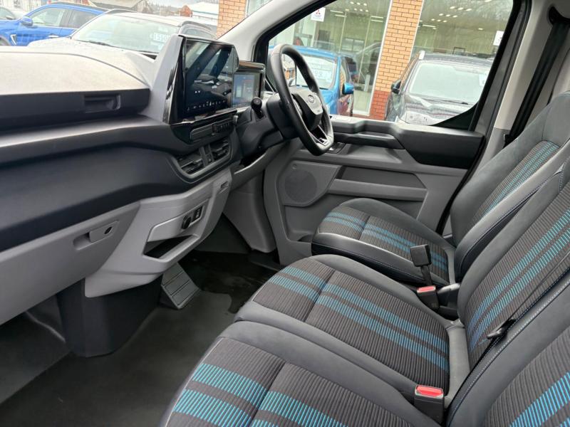 Ford E-Transit Custom