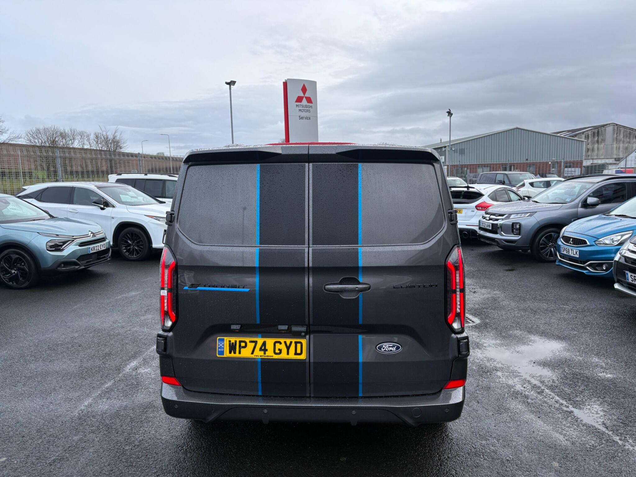Ford E-Transit Custom