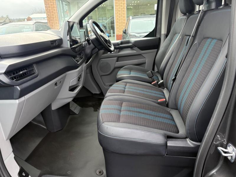 Ford E-Transit Custom