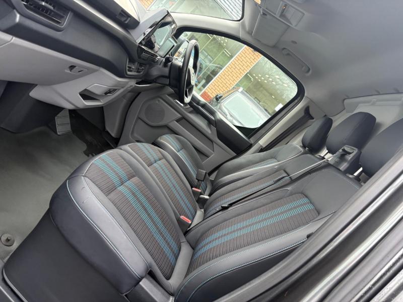 Ford E-Transit Custom