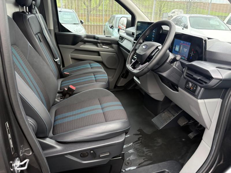Ford E-Transit Custom