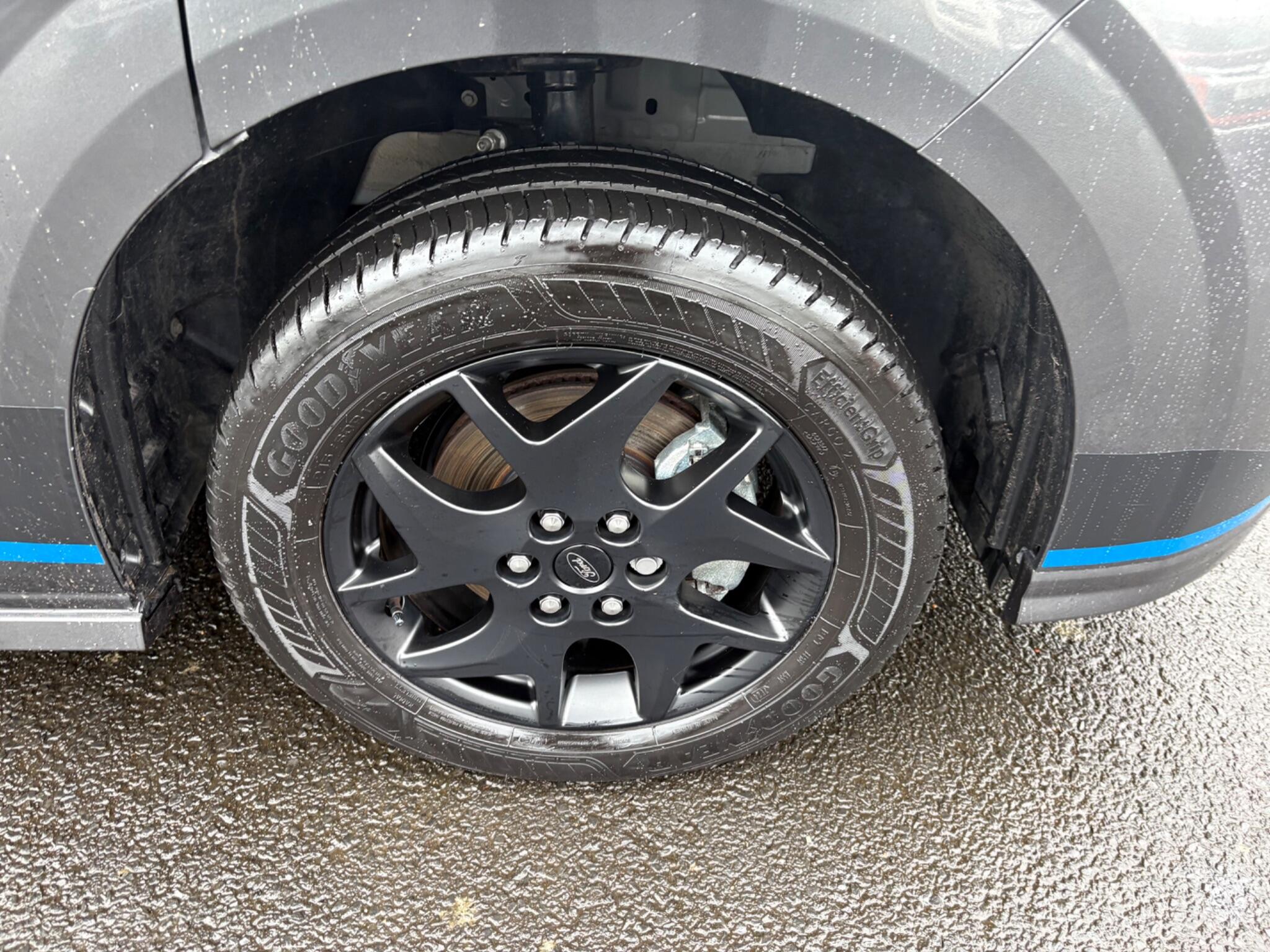 Ford E-Transit Custom