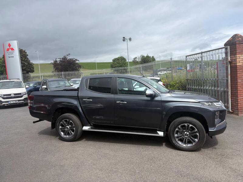 Mitsubishi L200