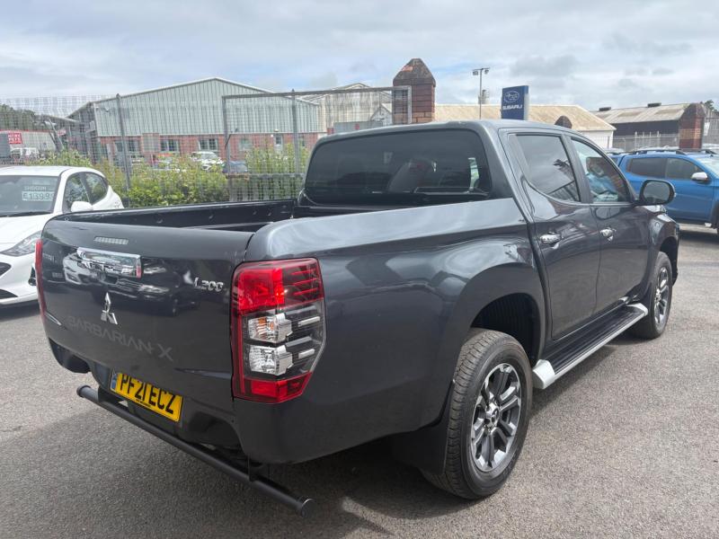 Mitsubishi L200
