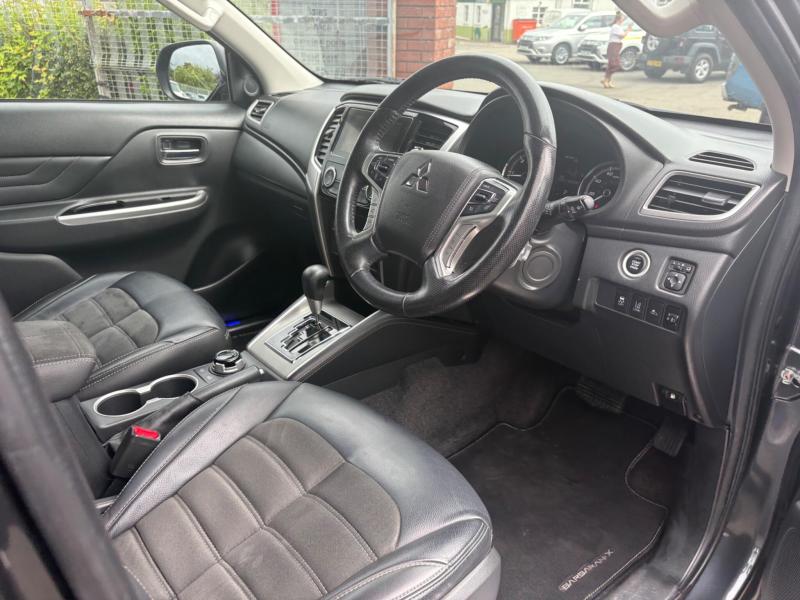 Mitsubishi L200