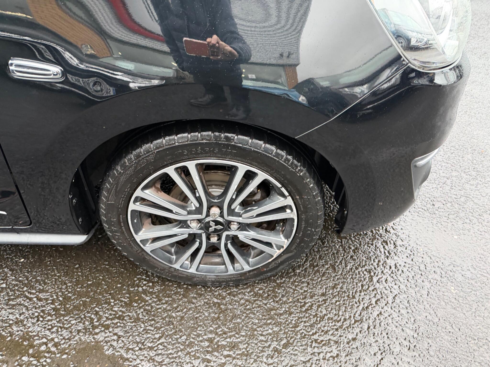 Mitsubishi Mirage