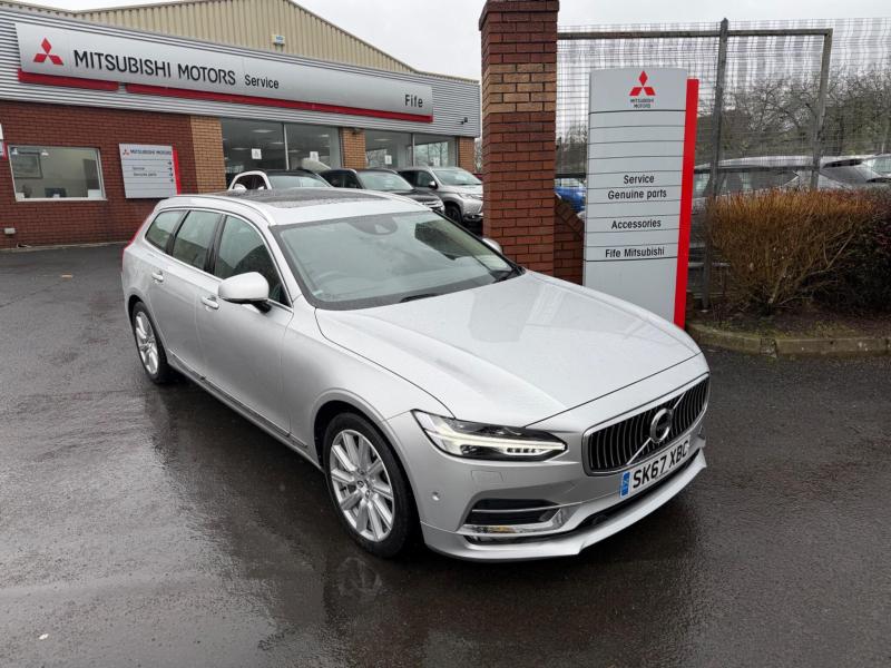 Volvo V90