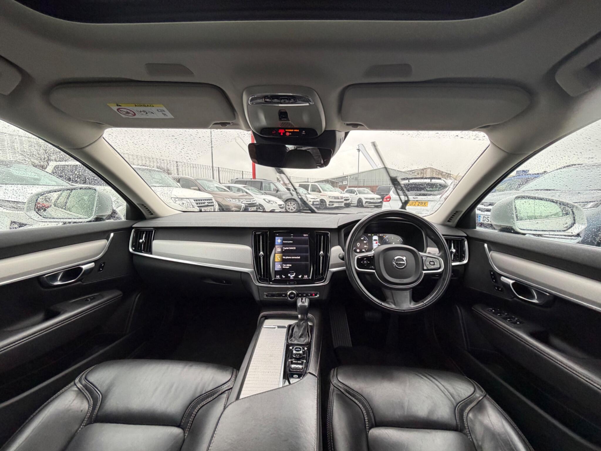 Volvo V90