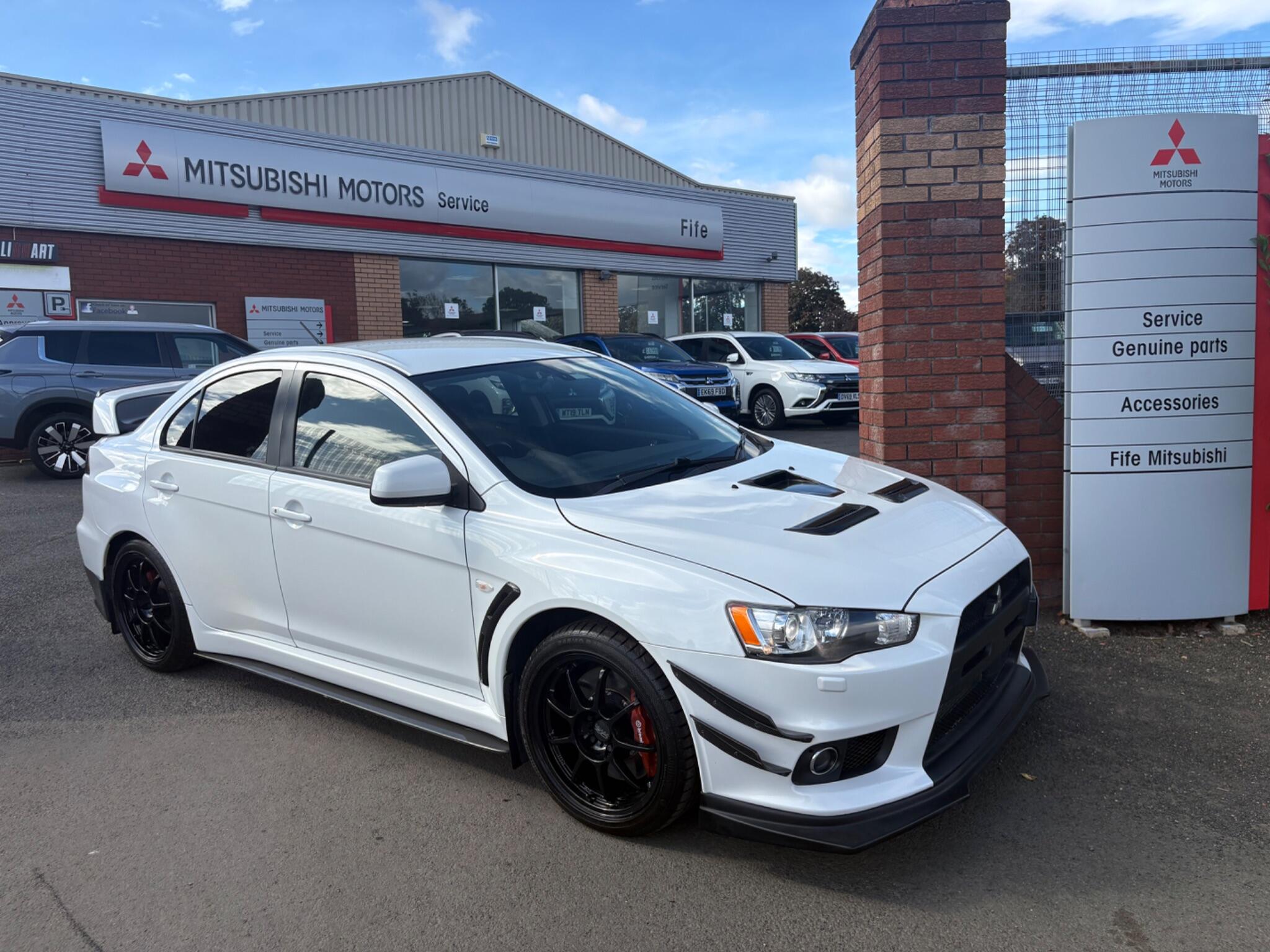 Mitsubishi Lancer