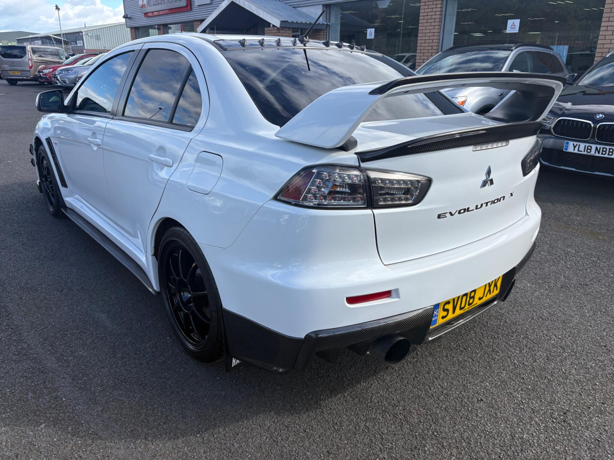 Mitsubishi Lancer