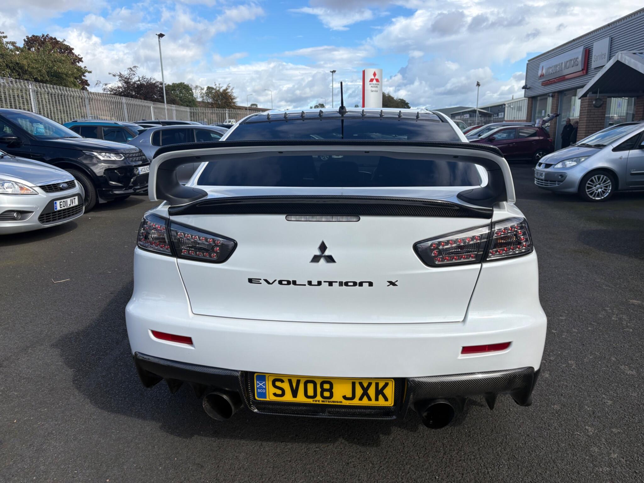 Mitsubishi Lancer