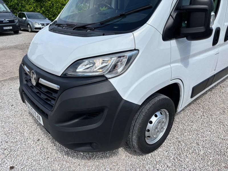 Vauxhall Movano