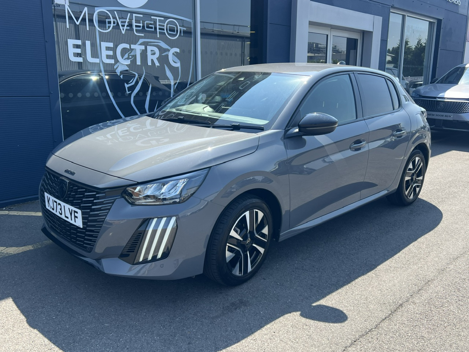 Peugeot 208