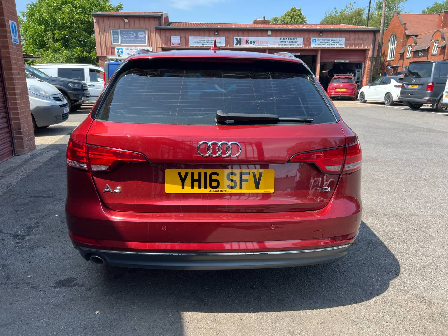 Audi A4