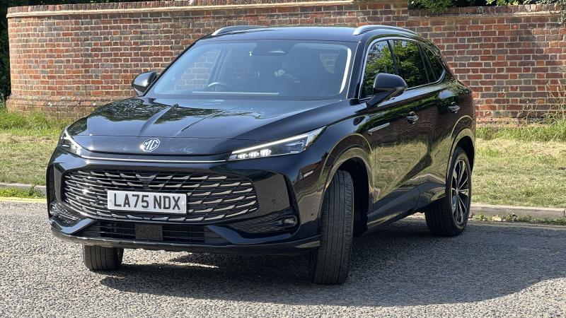 MG Motor UK HS