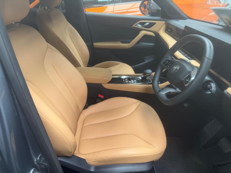 MG Motor UK HS