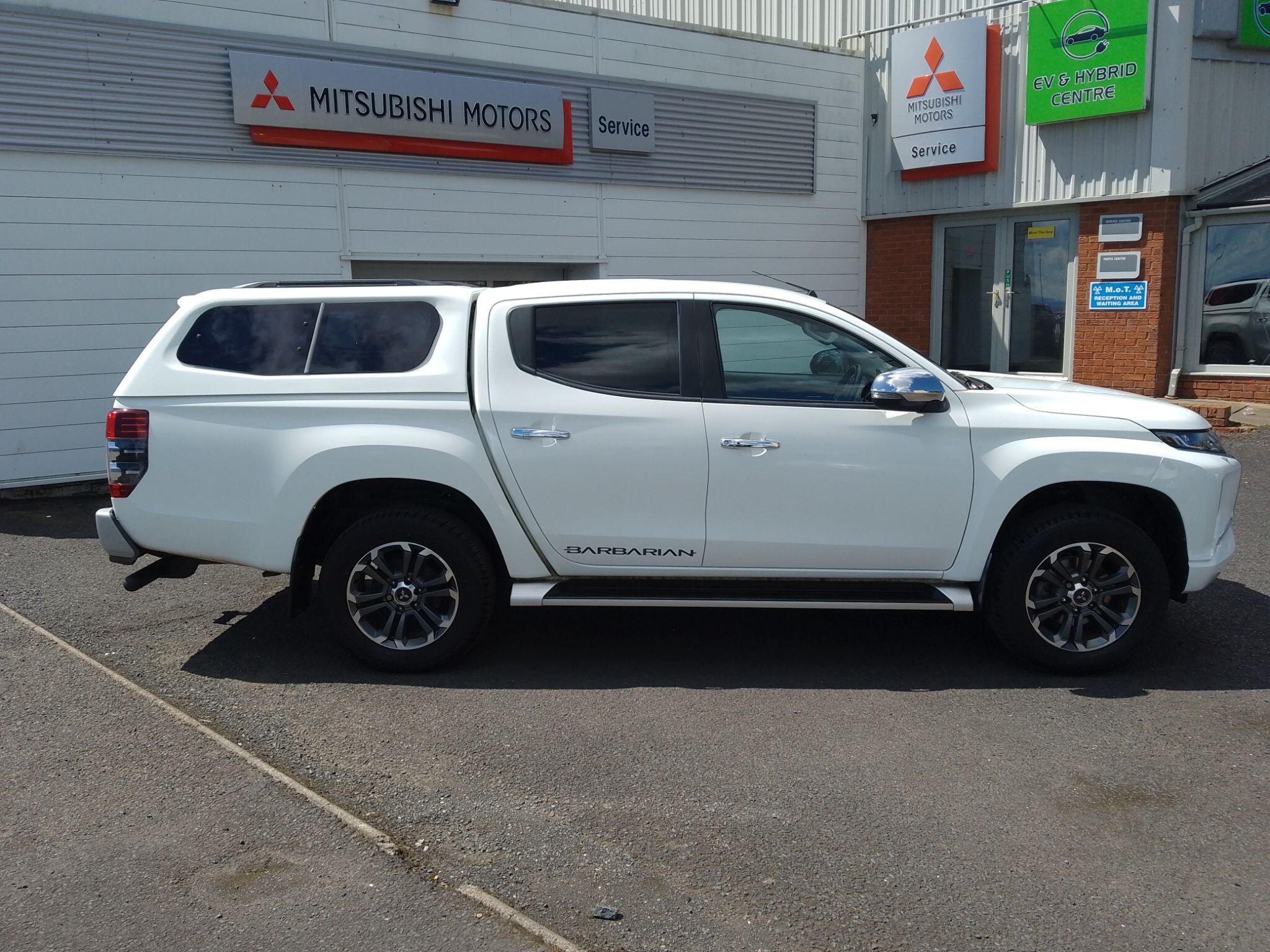 Mitsubishi L200