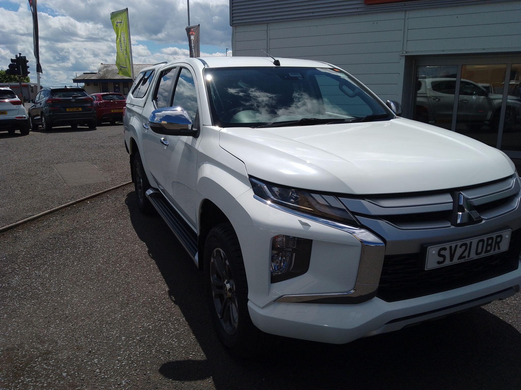 Mitsubishi L200