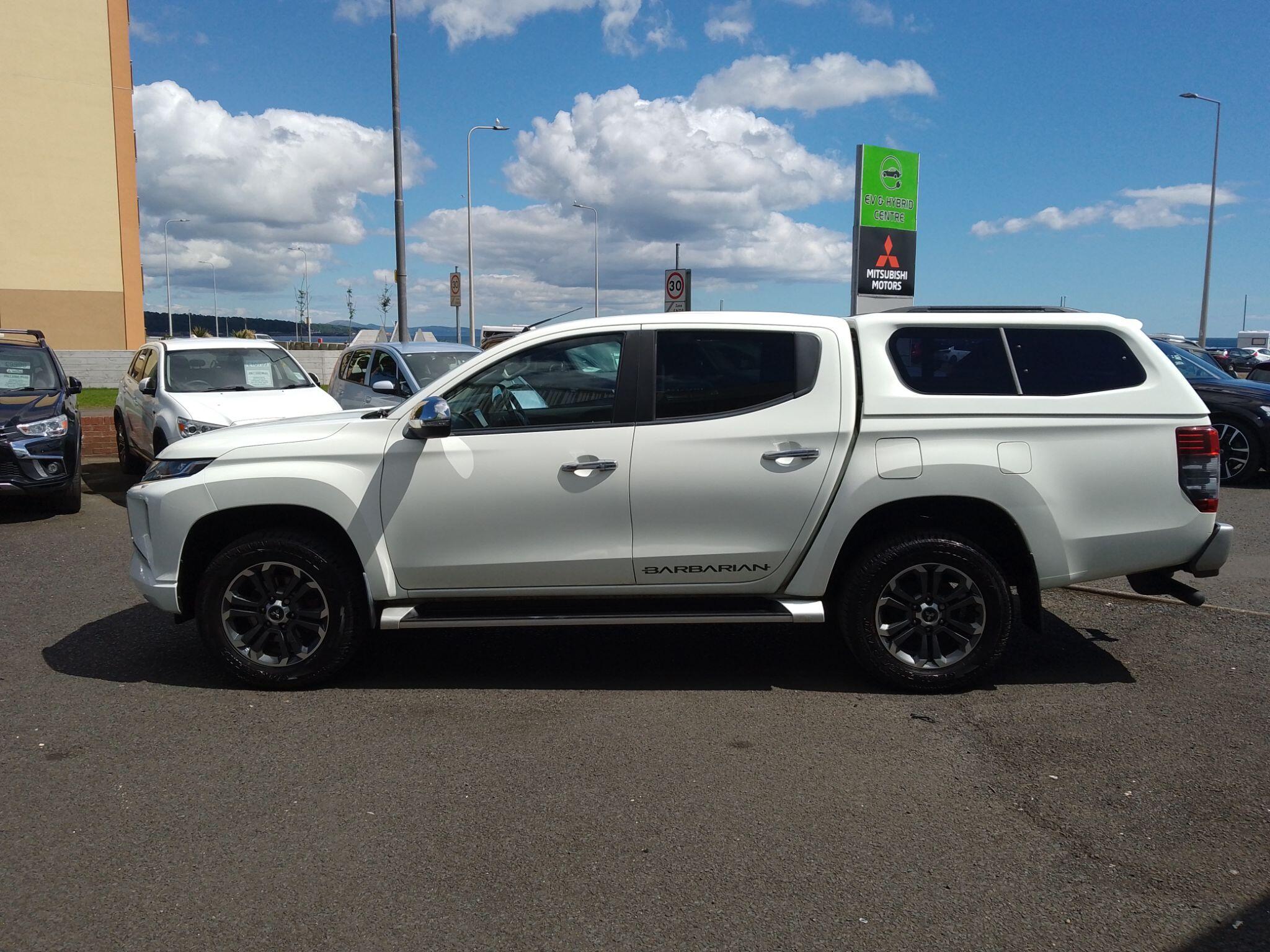 Mitsubishi L200