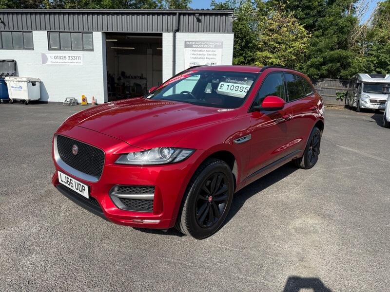 Jaguar F-Pace