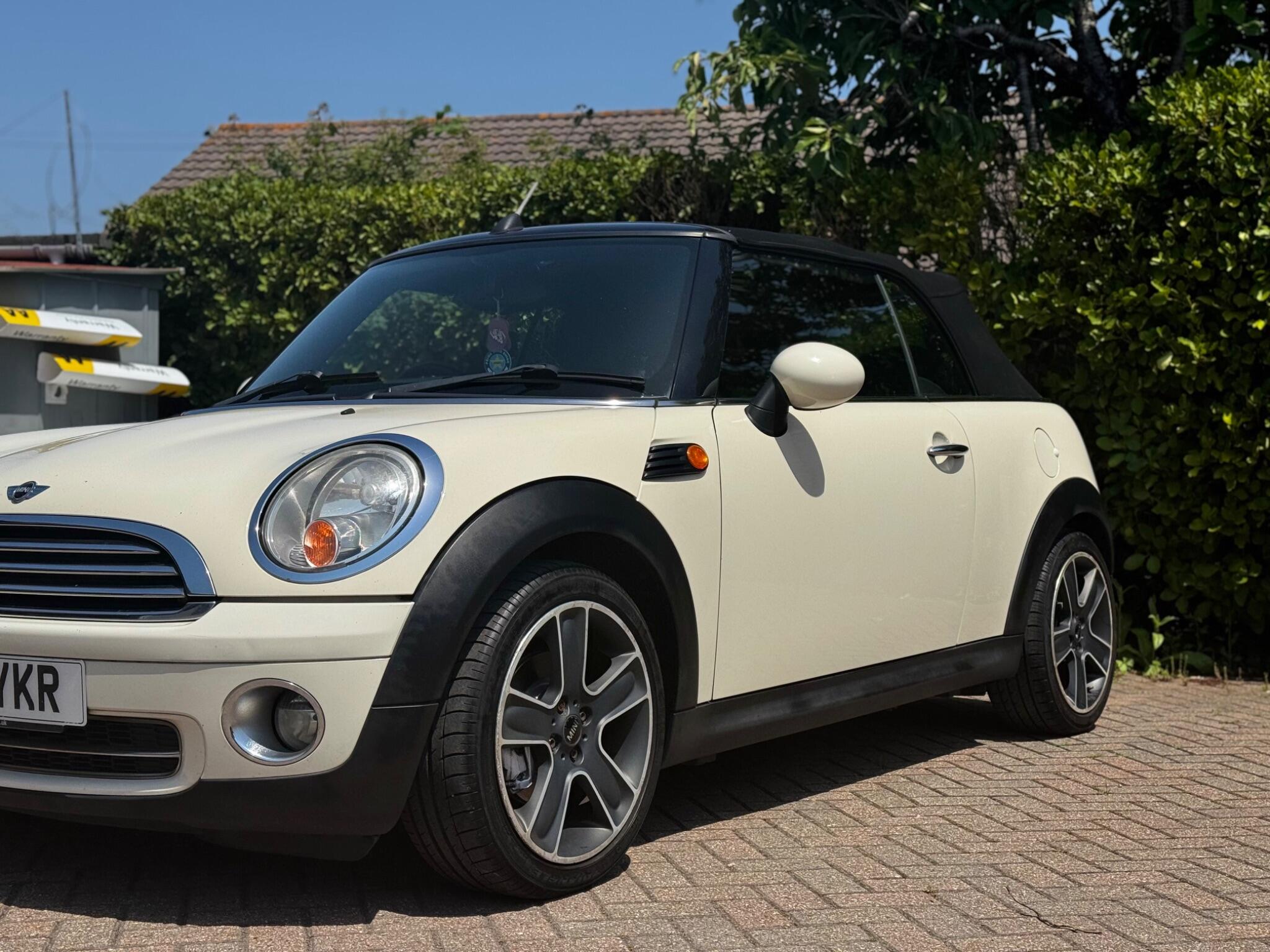 Mini Convertible