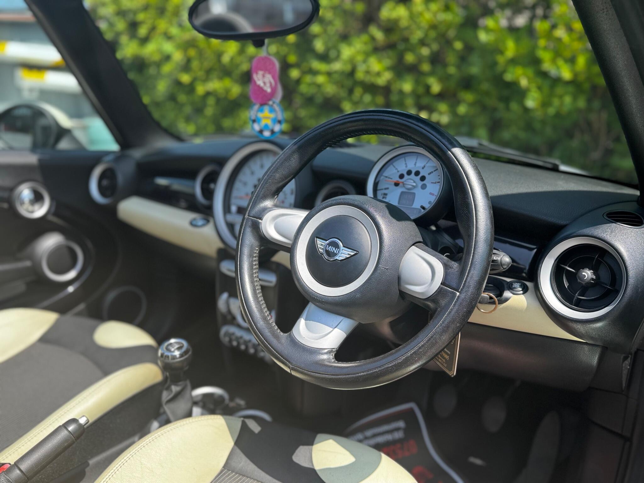 Mini Convertible
