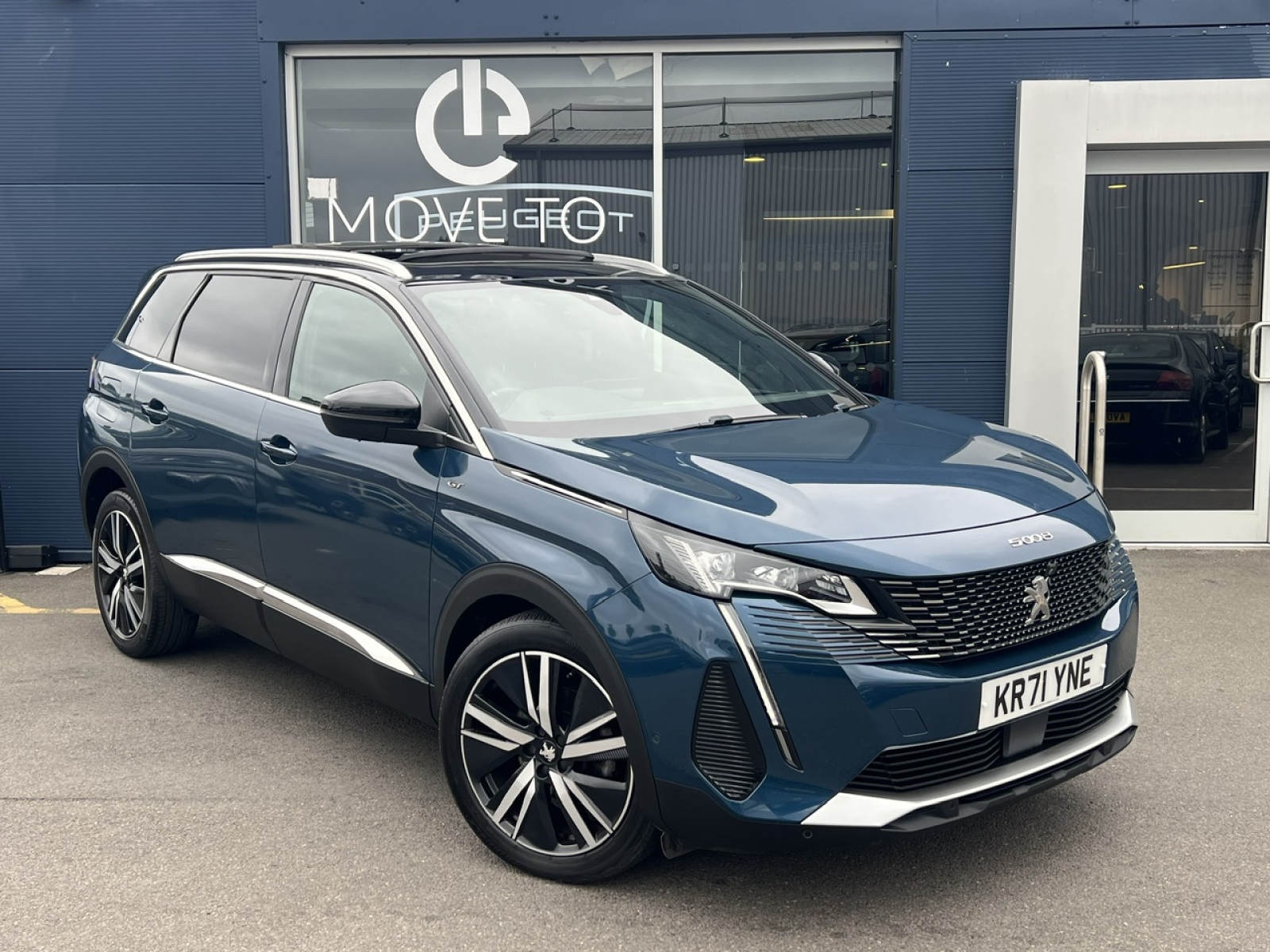 Peugeot 5008