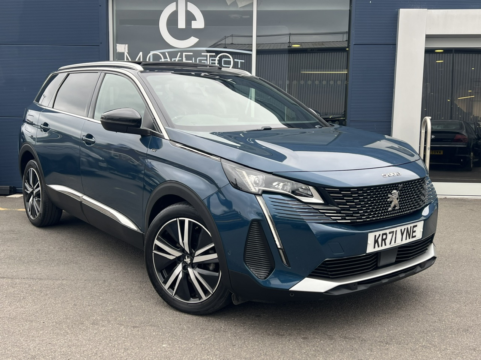 Peugeot 5008