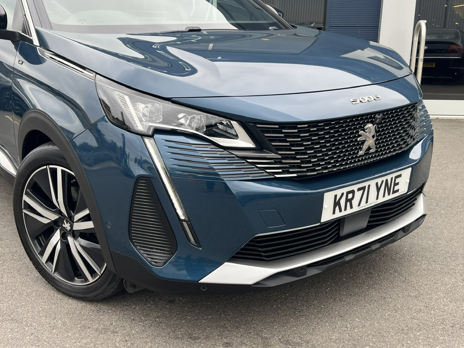 Peugeot 5008