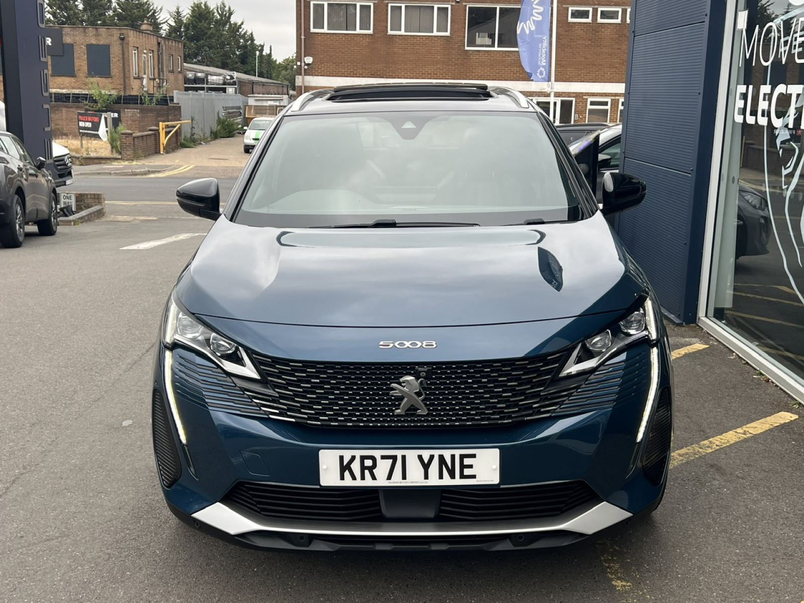 Peugeot 5008