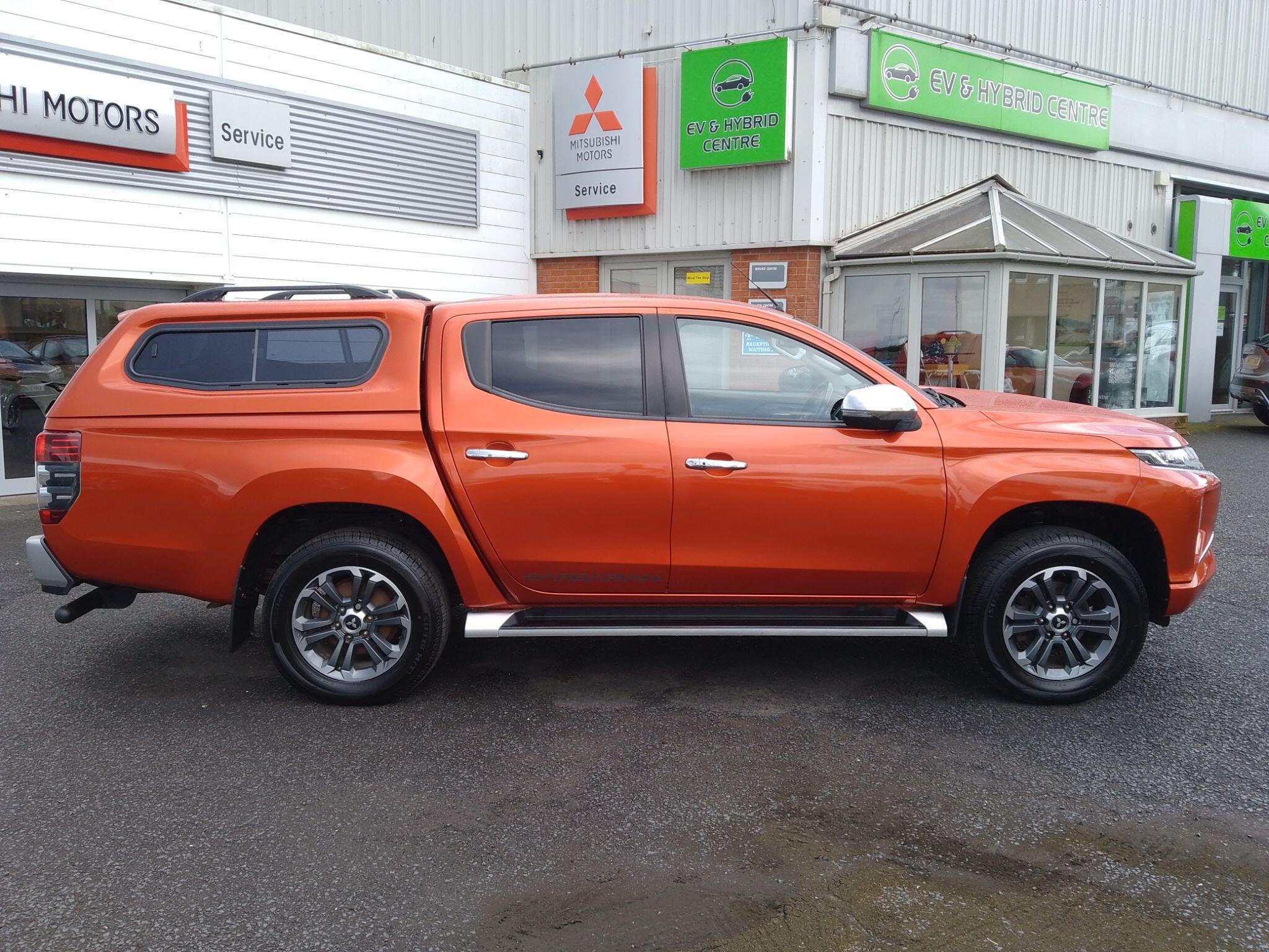 Mitsubishi L200