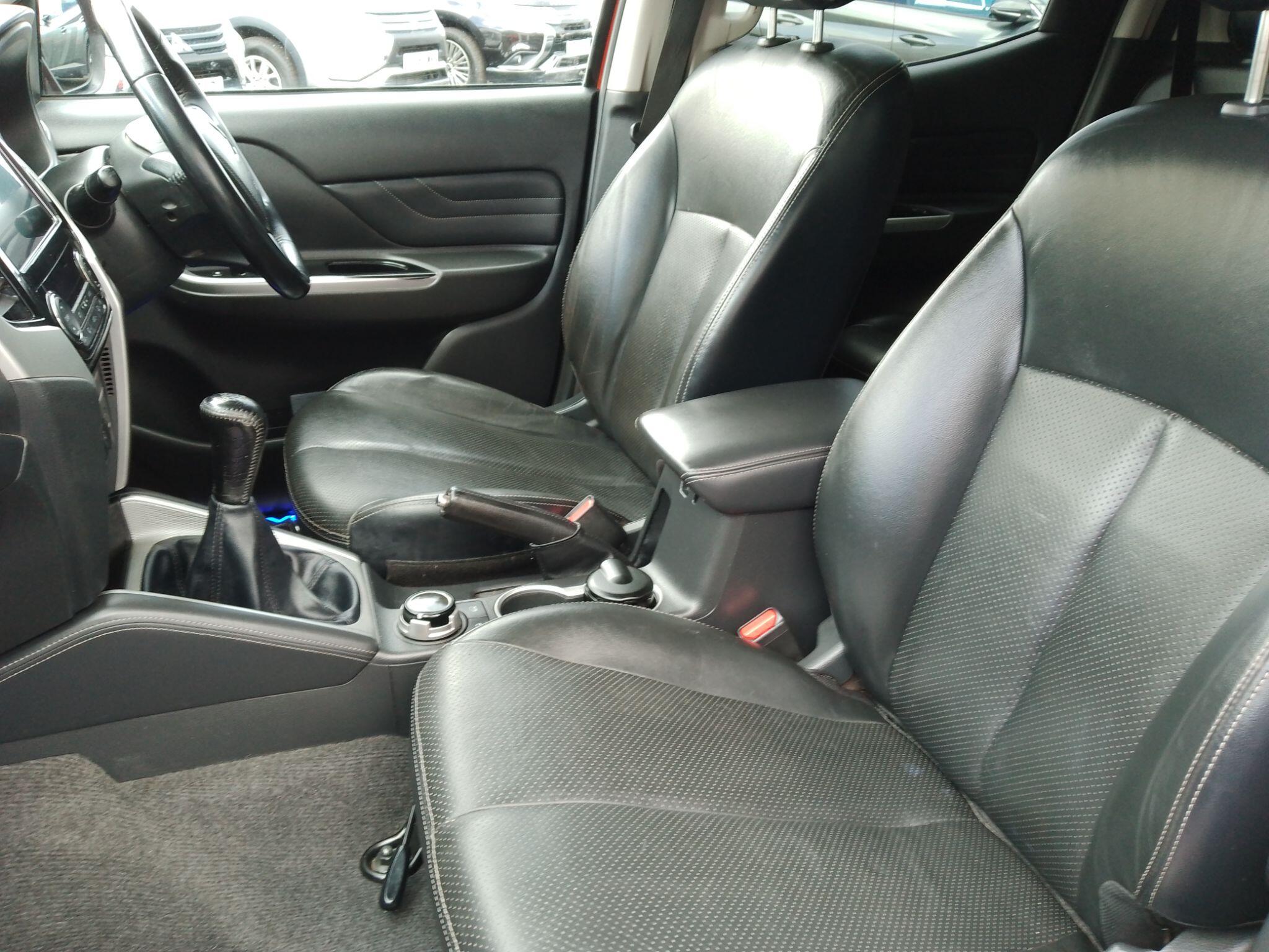 Mitsubishi L200