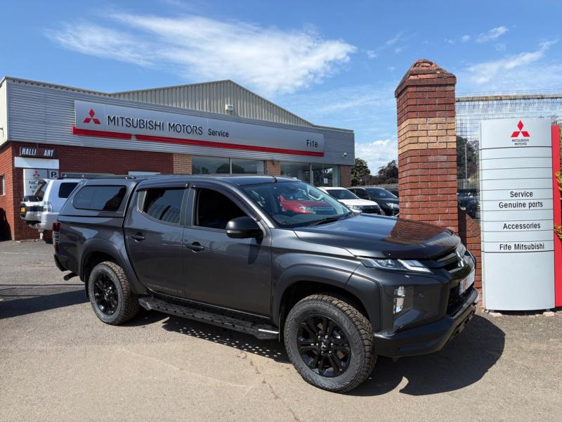 Mitsubishi L200