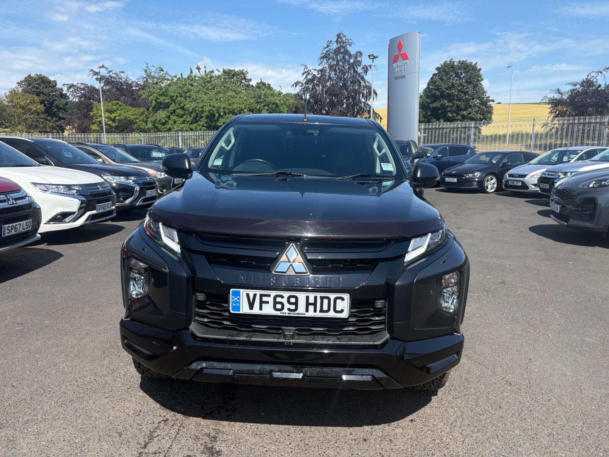 Mitsubishi L200