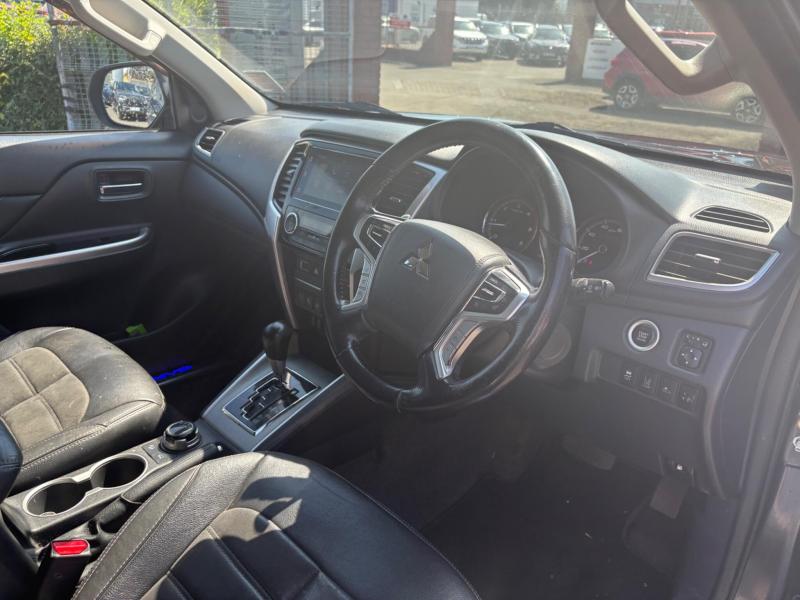 Mitsubishi L200