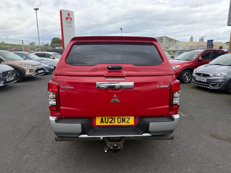 Mitsubishi L200