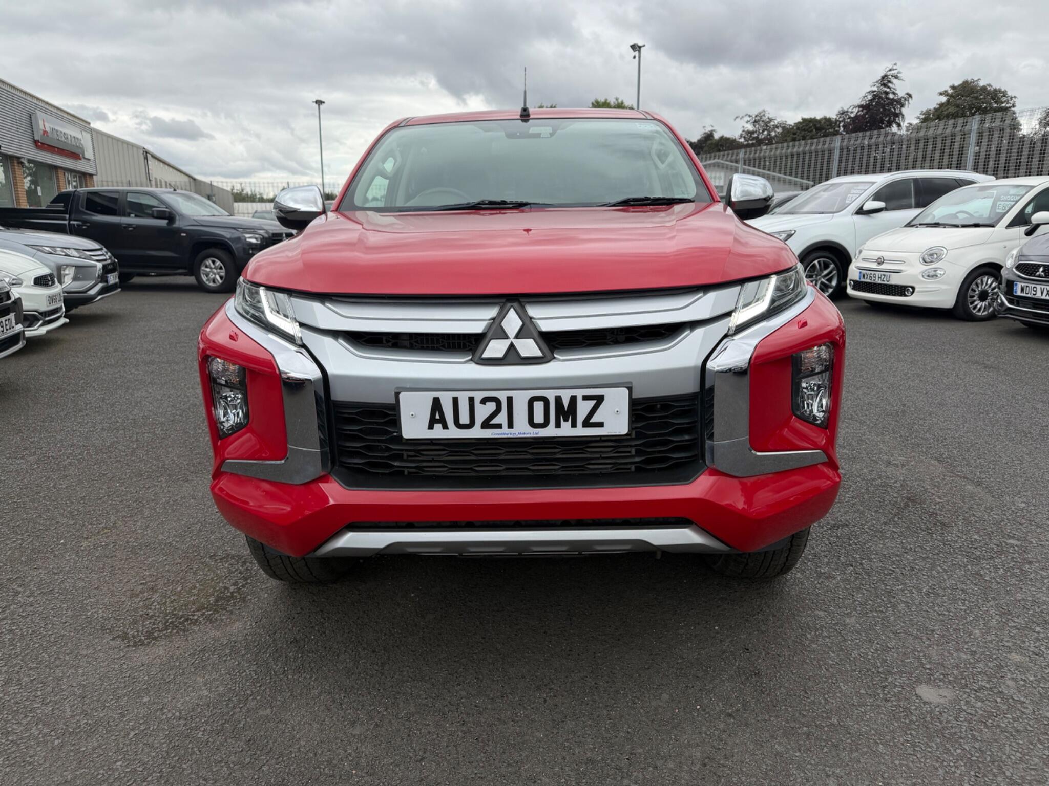 Mitsubishi L200
