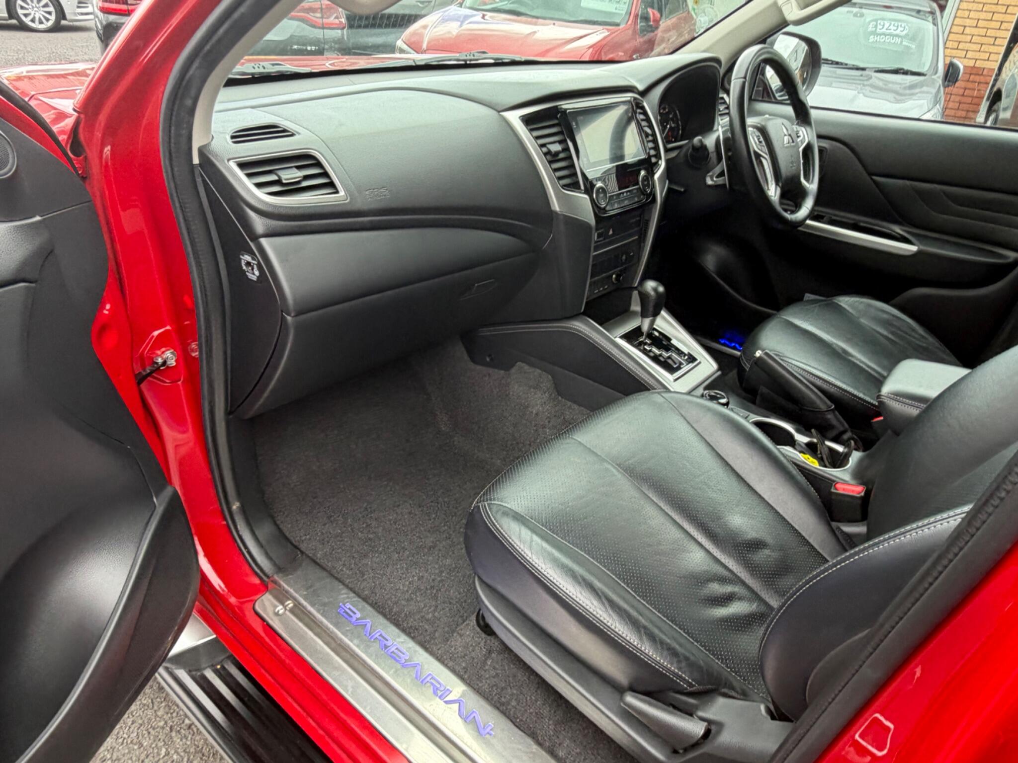 Mitsubishi L200