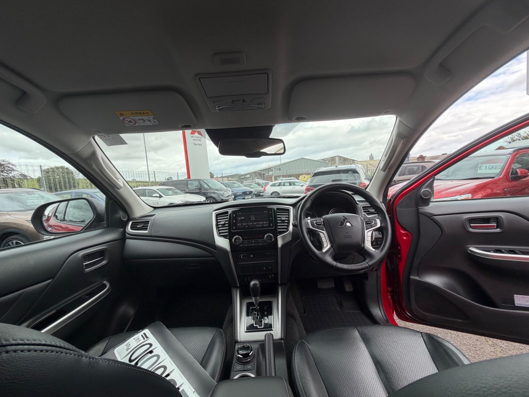 Mitsubishi L200