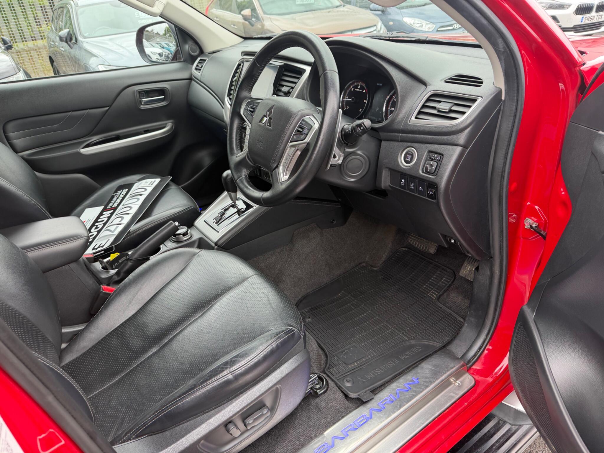 Mitsubishi L200