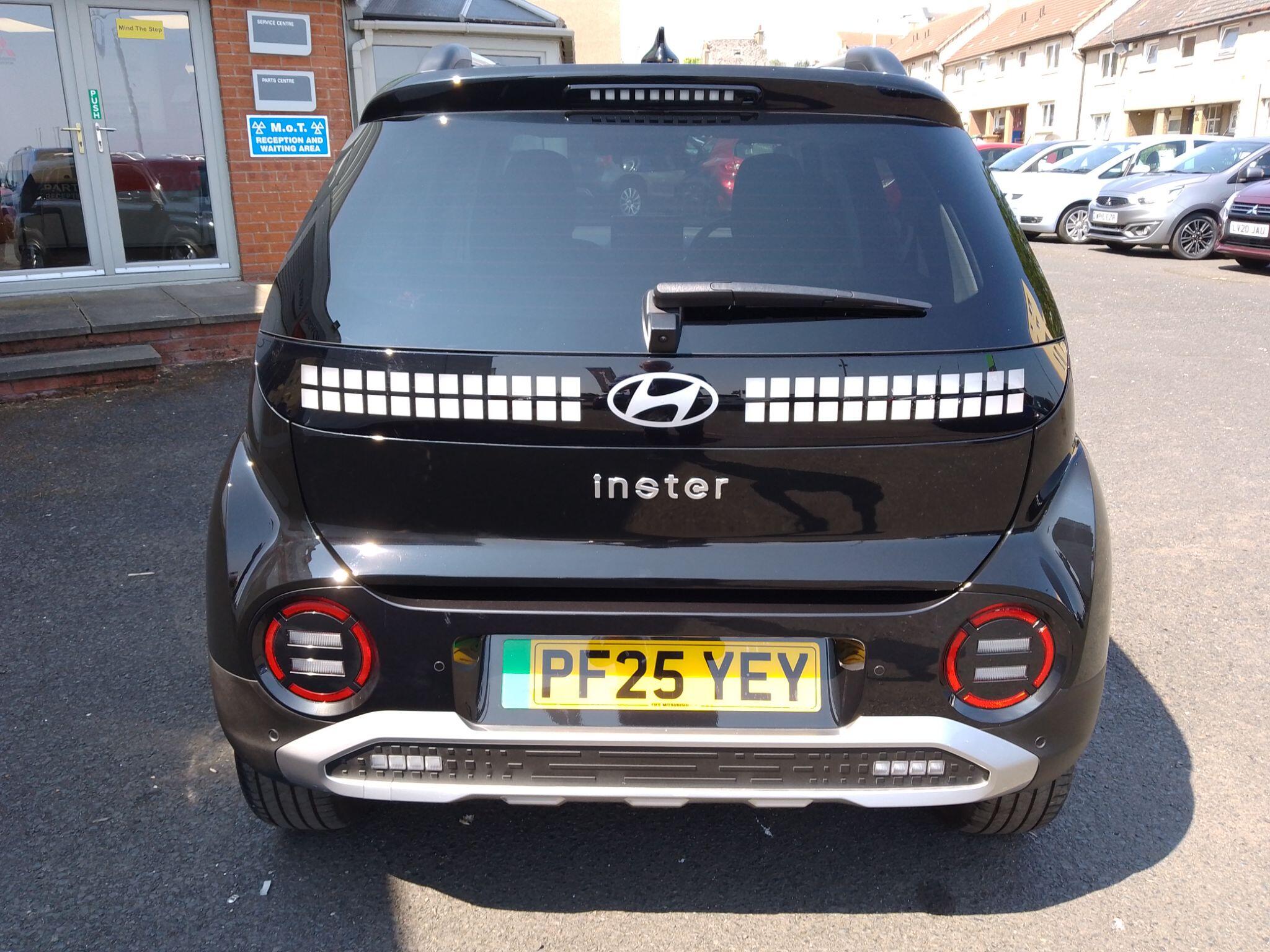 Hyundai INSTER