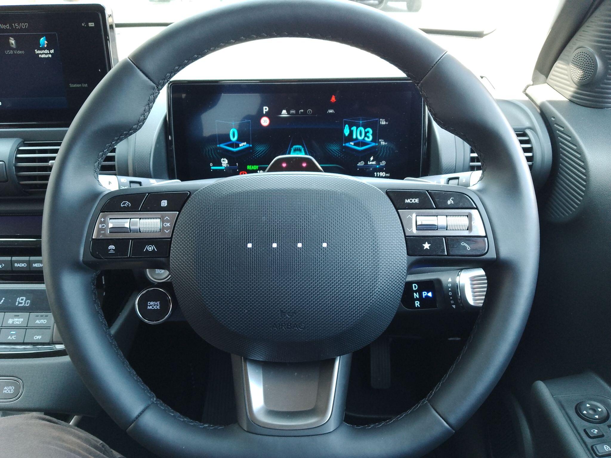 Hyundai INSTER
