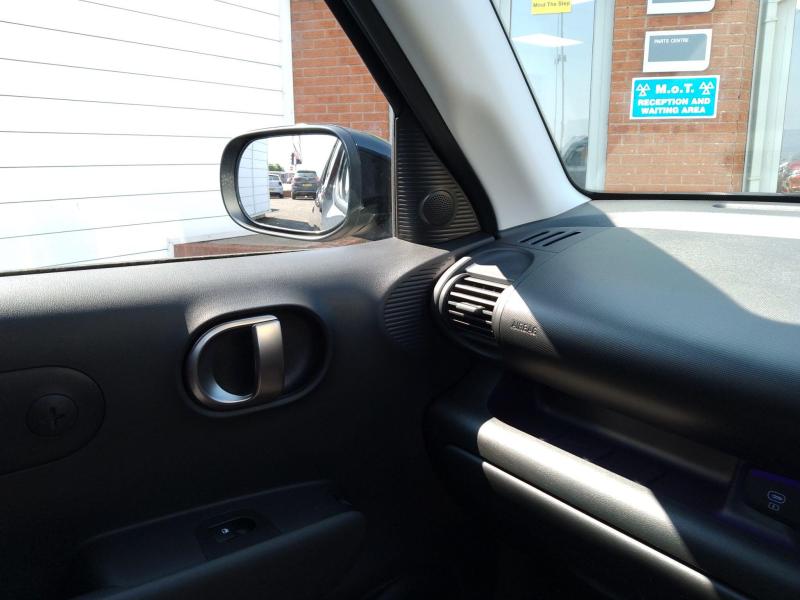 Hyundai INSTER