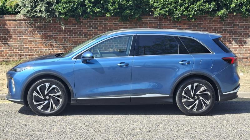 MG Motor UK MGS6