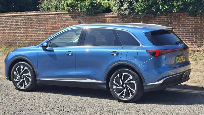 MG Motor UK MGS6
