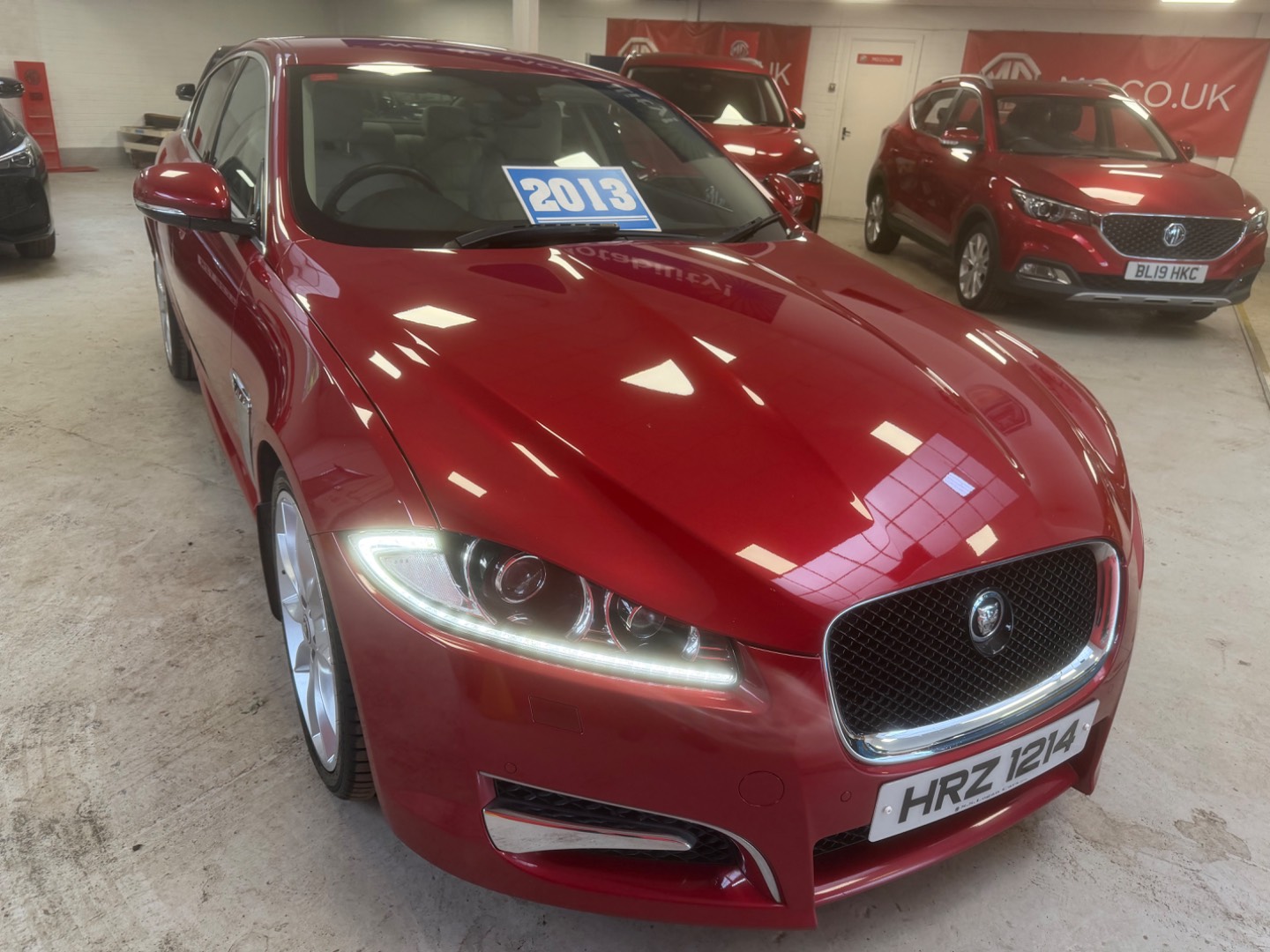 Jaguar XF