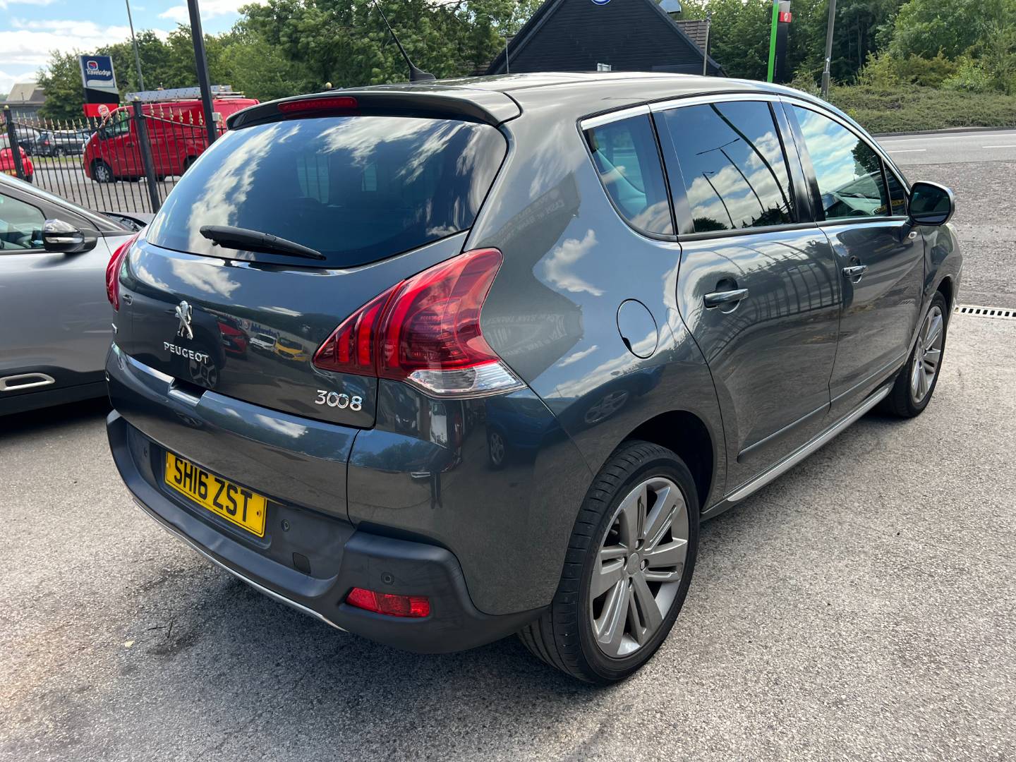 Peugeot 3008