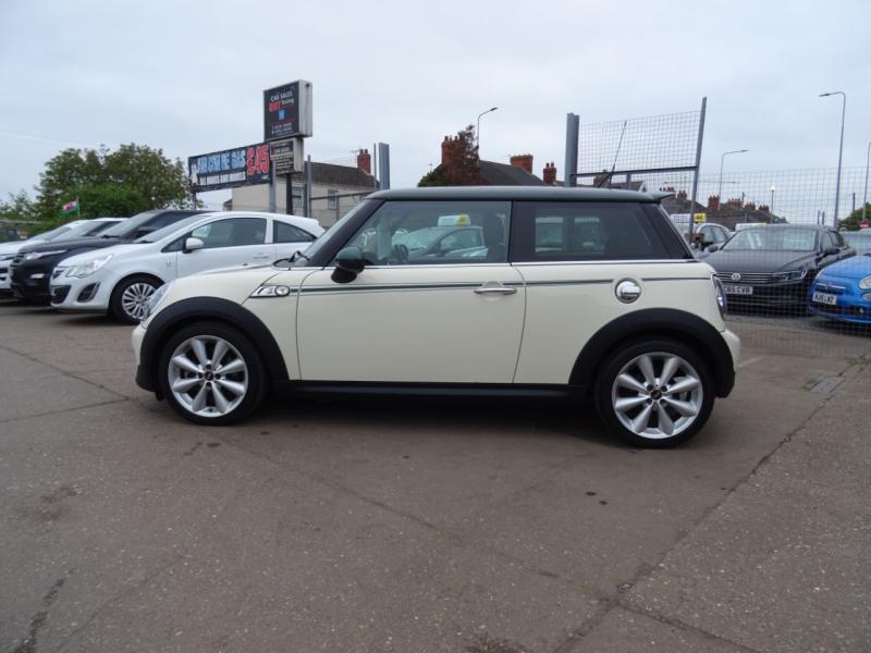 Mini Hatchback