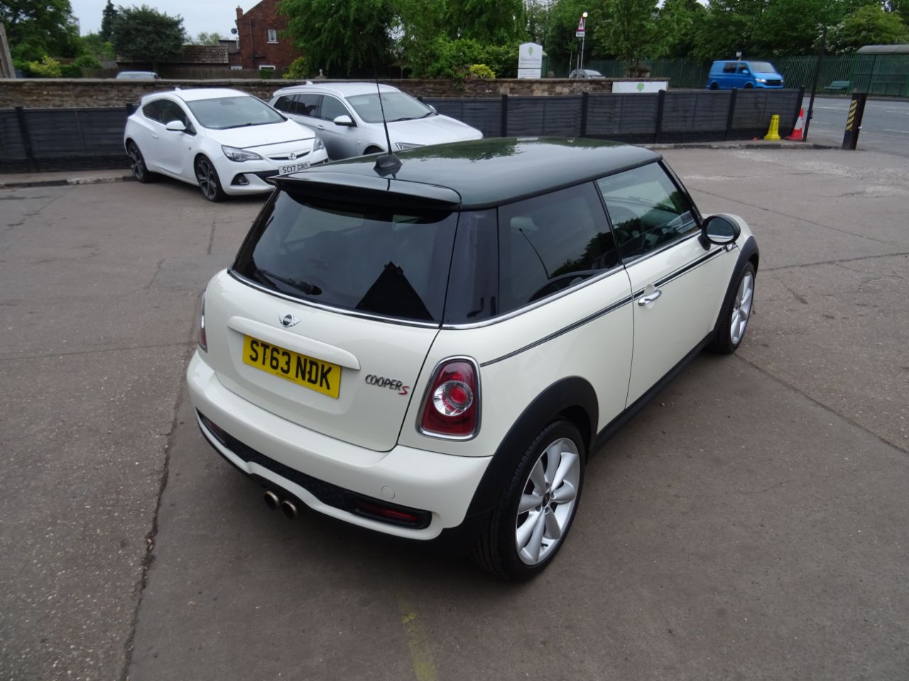 Mini Hatchback