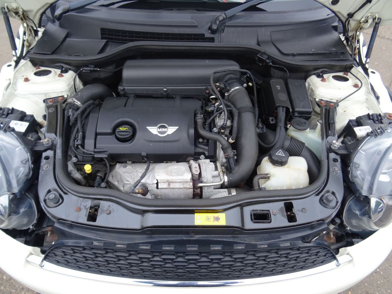 Mini Hatchback